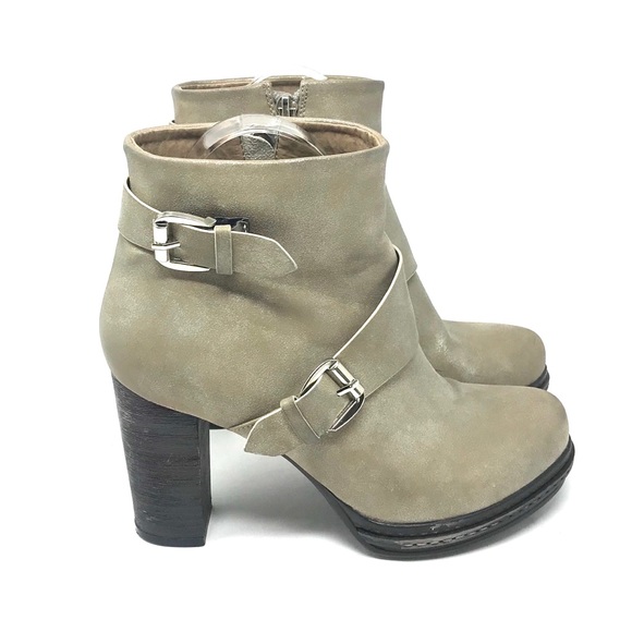 Luichiny Booties - Picture 3 of 7